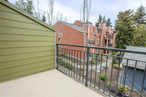 12607 SE 41st Place Bellevue WA 98006