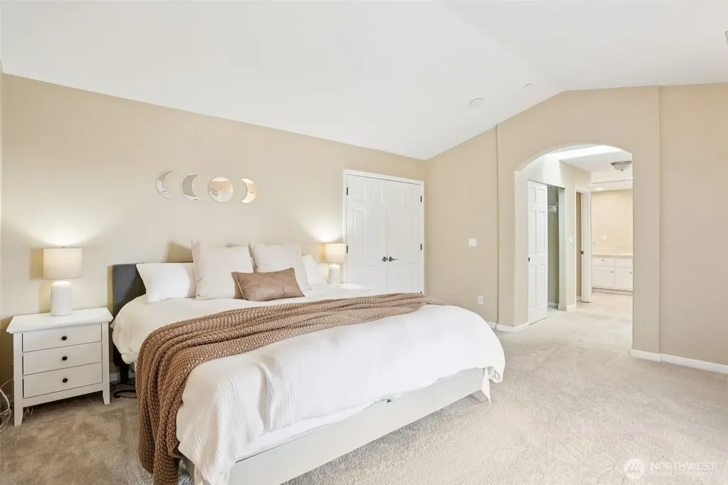 2006 NW Fargo Loop Camas WA 98607