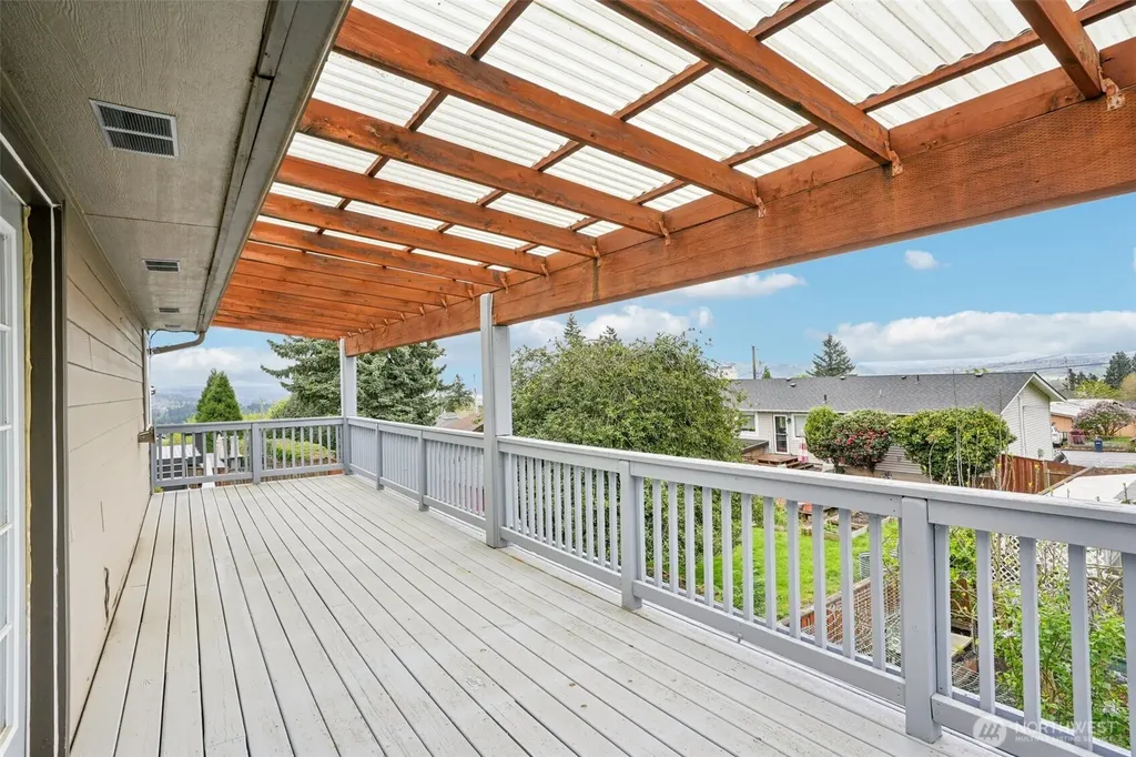 2006 NW Fargo Loop Camas WA 98607