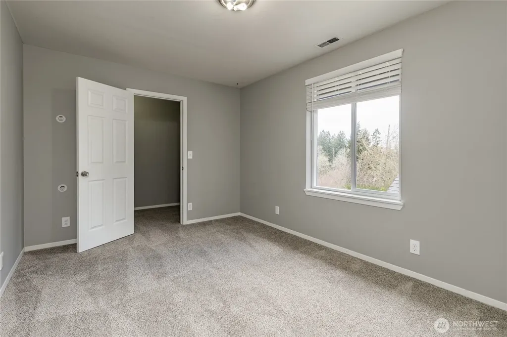 21118 26th Avenue E Spanaway WA 98387