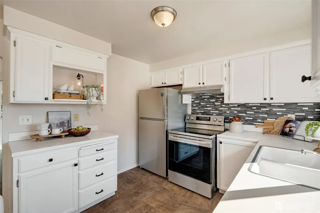 4230 174th Place NW Stanwood WA 98292