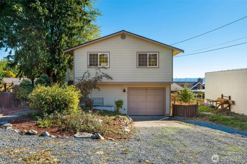4230 174th Place NW Stanwood WA 98292