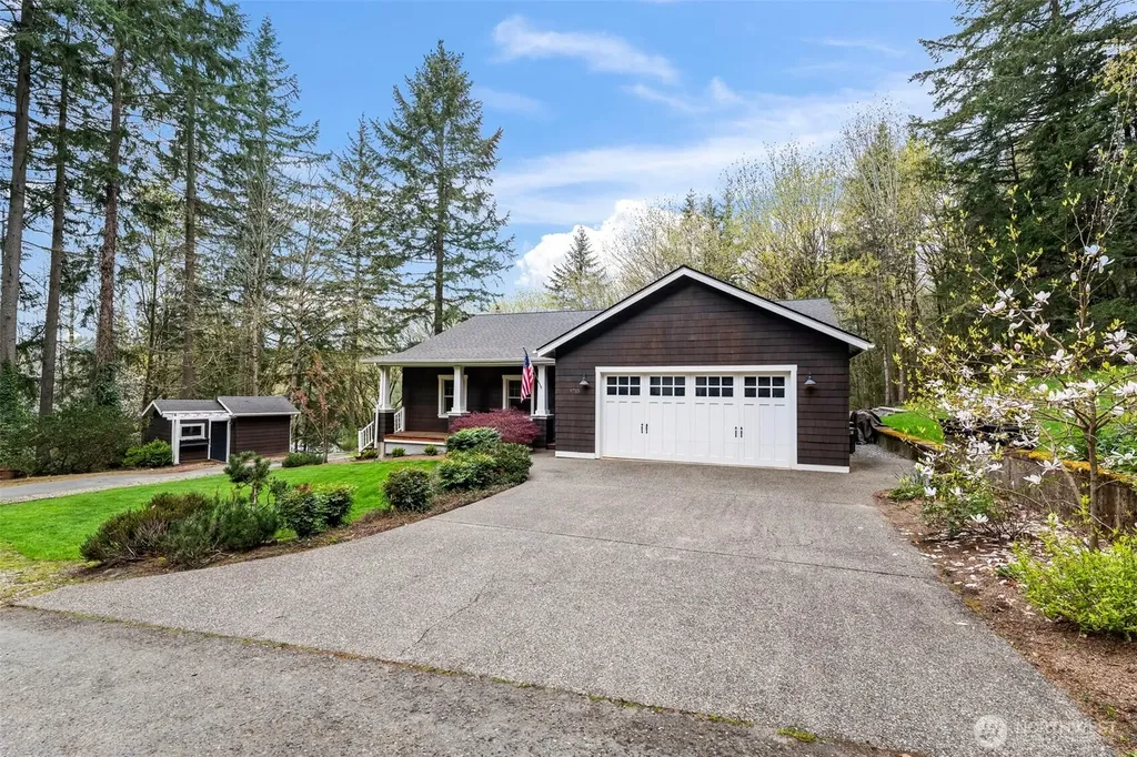9715 Crescent Valley Drive NW Gig Harbor WA 98332