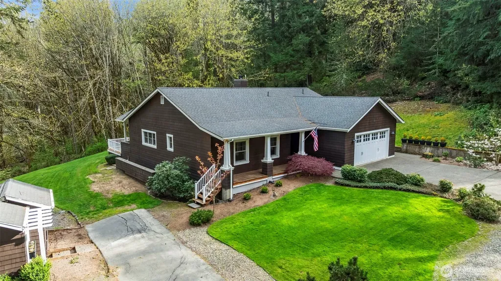 9715 Crescent Valley Drive NW Gig Harbor WA 98332