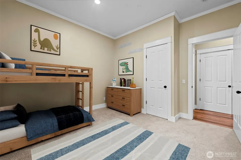 9715 Crescent Valley Drive NW Gig Harbor WA 98332