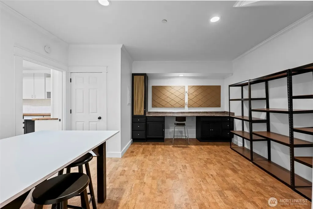 9715 Crescent Valley Drive NW Gig Harbor WA 98332