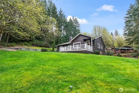 9715 Crescent Valley Drive NW Gig Harbor WA 98332