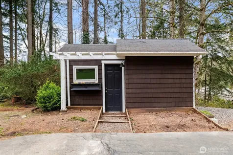 9715 Crescent Valley Drive NW Gig Harbor WA 98332