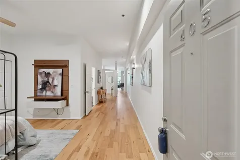 526 1st Avenue S Seattle WA 98104