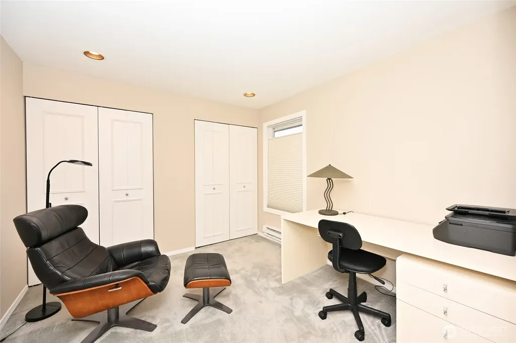 3435 California Avenue SW Seattle WA 98116