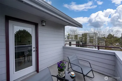 3435 California Avenue SW Seattle WA 98116