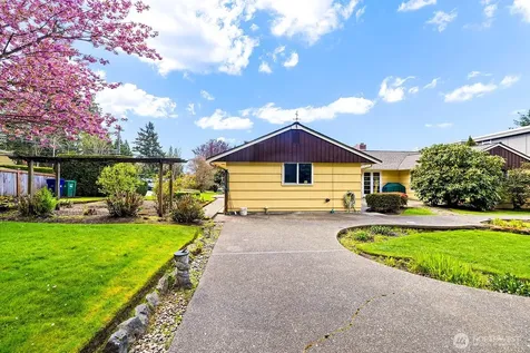 8236 120th Avenue NE Kirkland WA 98033