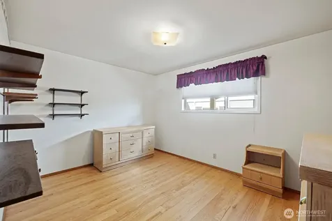 8236 120th Avenue NE Kirkland WA 98033