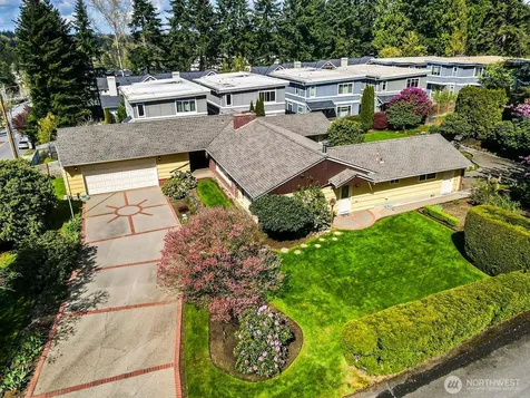 8236 120th Avenue NE Kirkland WA 98033