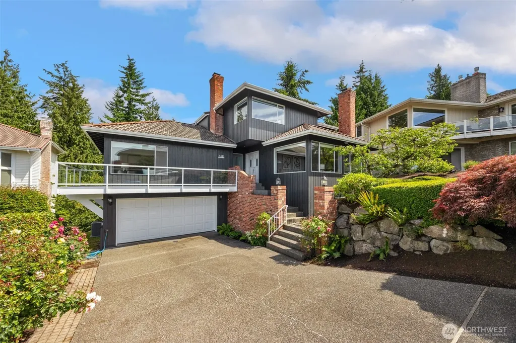 1623 Edgemoor Lane Everett WA 98203