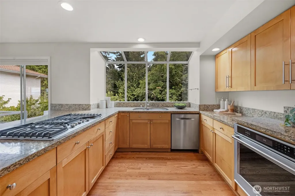 1623 Edgemoor Lane Everett WA 98203