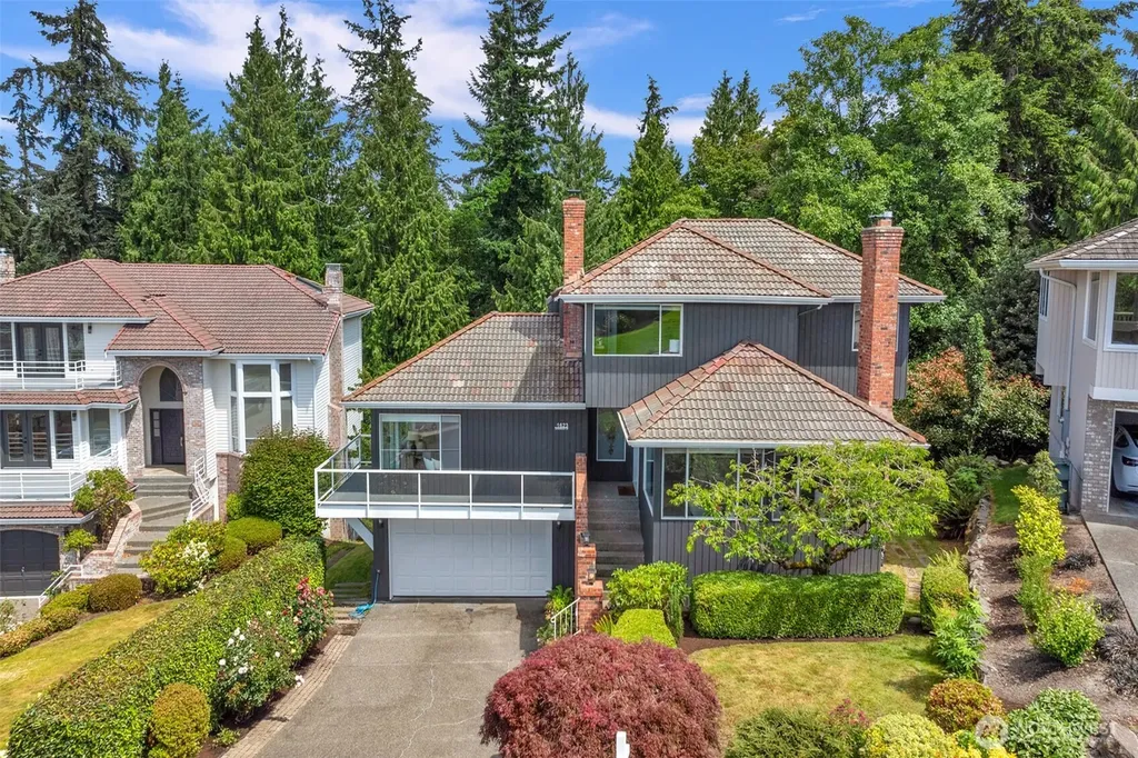 1623 Edgemoor Lane Everett WA 98203