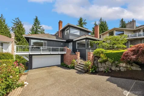 1623 Edgemoor Lane Everett WA 98203