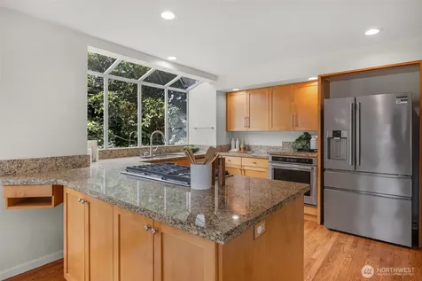 1623 Edgemoor Lane Everett WA 98203