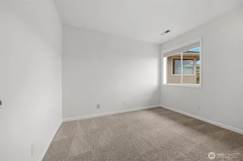 1623 Edgemoor Lane Everett WA 98203
