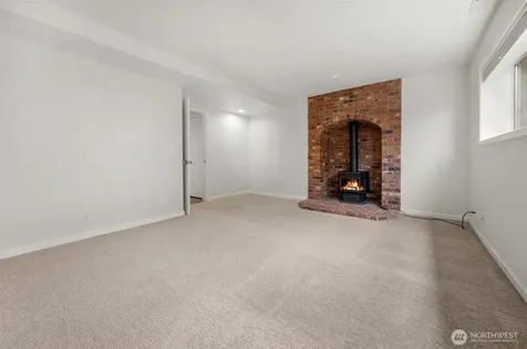 1623 Edgemoor Lane Everett WA 98203