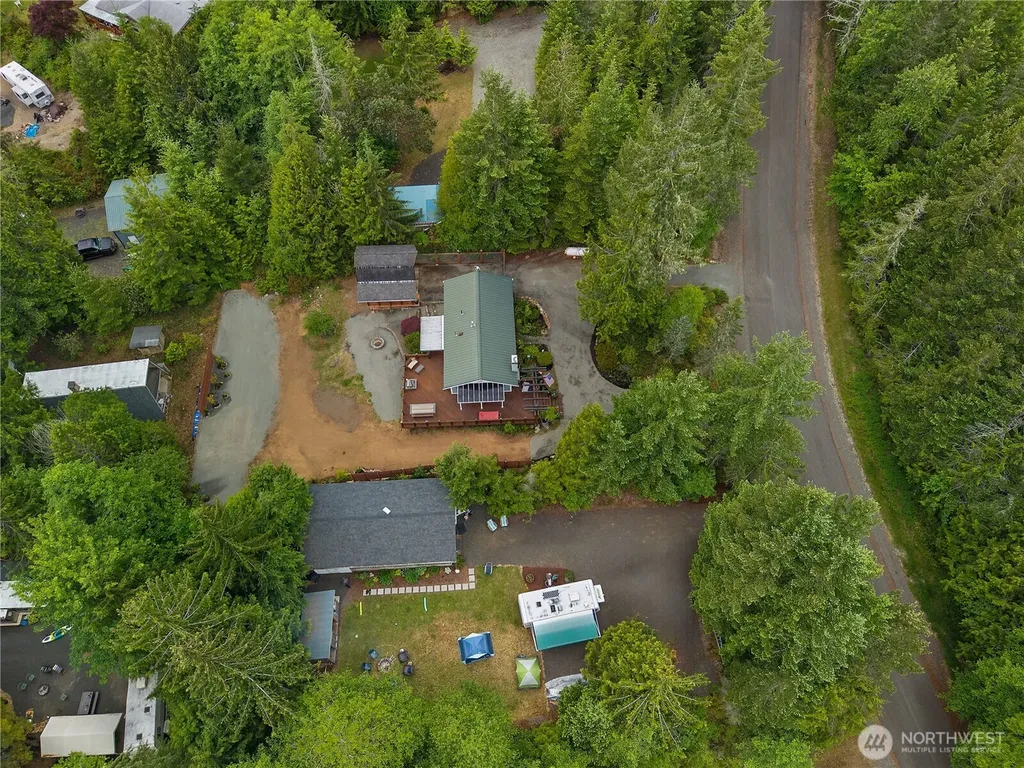 681 N Beacon Point Loop N Lilliwaup WA 98555