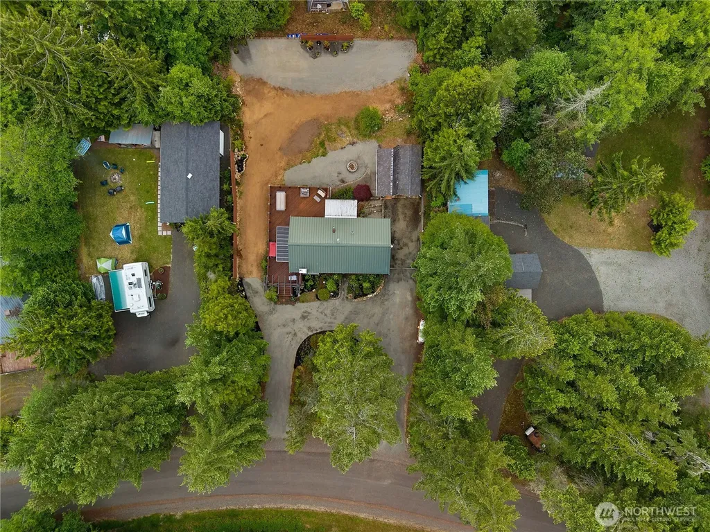 681 N Beacon Point Loop N Lilliwaup WA 98555