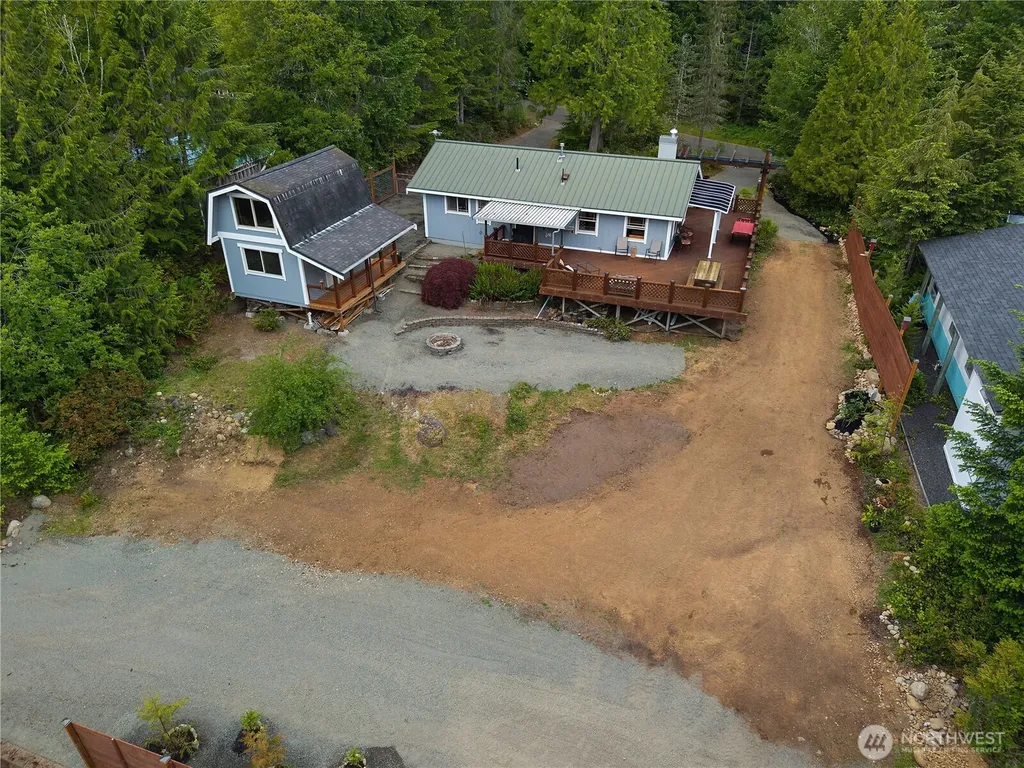 681 N Beacon Point Loop N Lilliwaup WA 98555