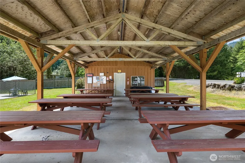 681 N Beacon Point Loop N Lilliwaup WA 98555