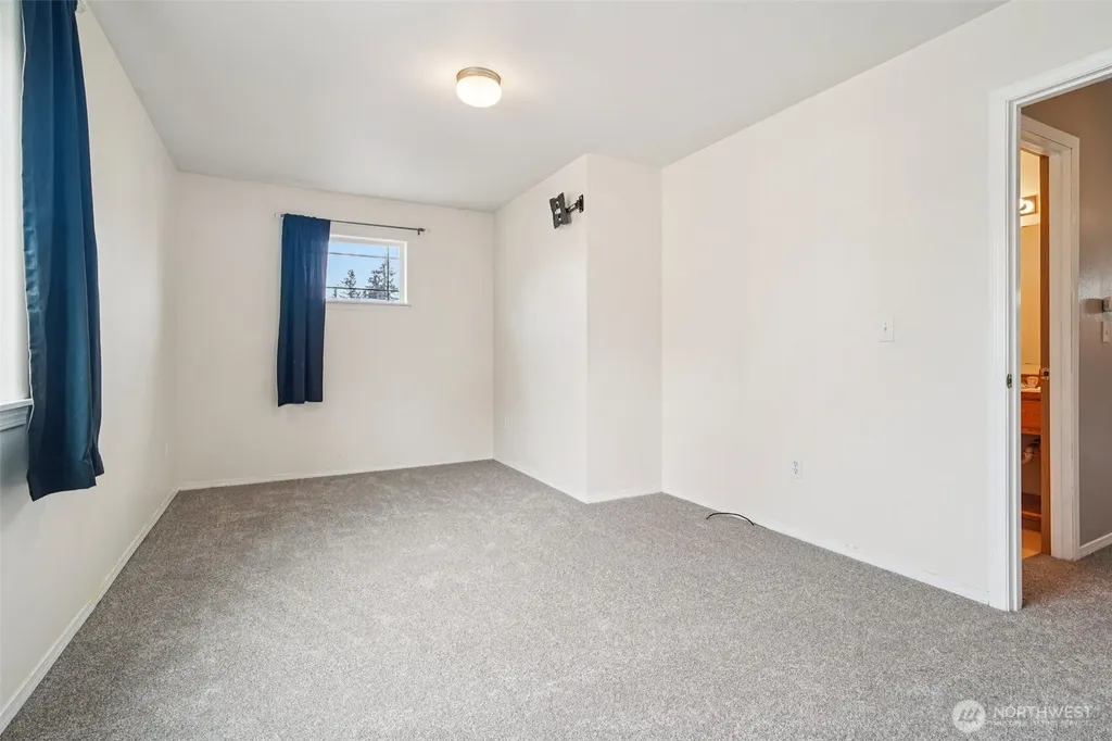 12302 160th Street E Puyallup WA 98374
