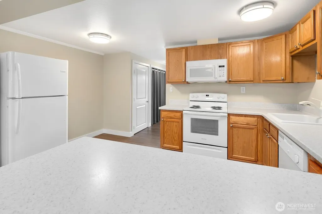 23304 55th Avenue W Mountlake Terrace WA 98043