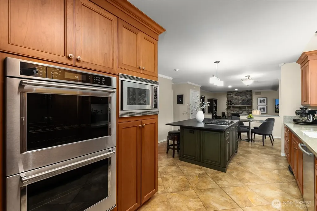 17026 SE 326th Place Auburn WA 98092