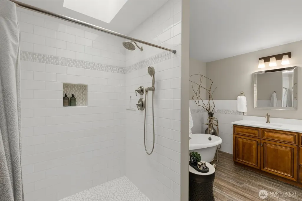 17026 SE 326th Place Auburn WA 98092