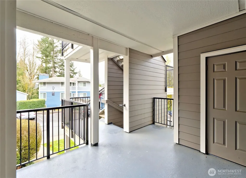 12012 NE 204th Place Bothell WA 98011
