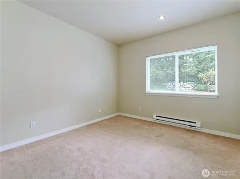 12012 NE 204th Place Bothell WA 98011