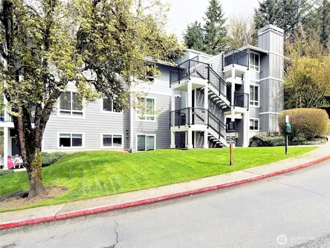 12012 NE 204th Place Bothell WA 98011