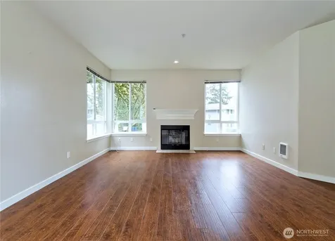 12012 NE 204th Place Bothell WA 98011