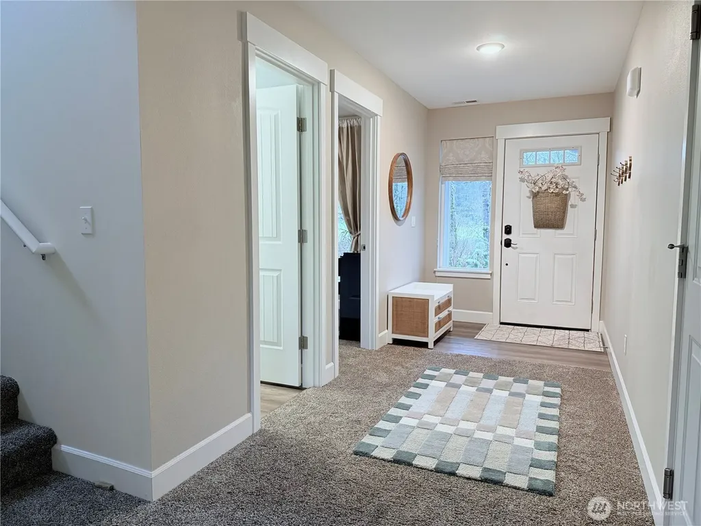10705 36th Street E Edgewood WA 98372