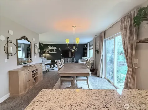 10705 36th Street E Edgewood WA 98372