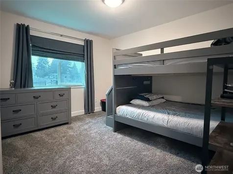 10705 36th Street E Edgewood WA 98372