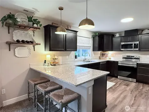 10705 36th Street E Edgewood WA 98372
