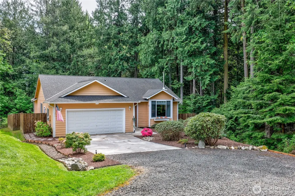 132 Goliah Lane Port Ludlow WA 98365