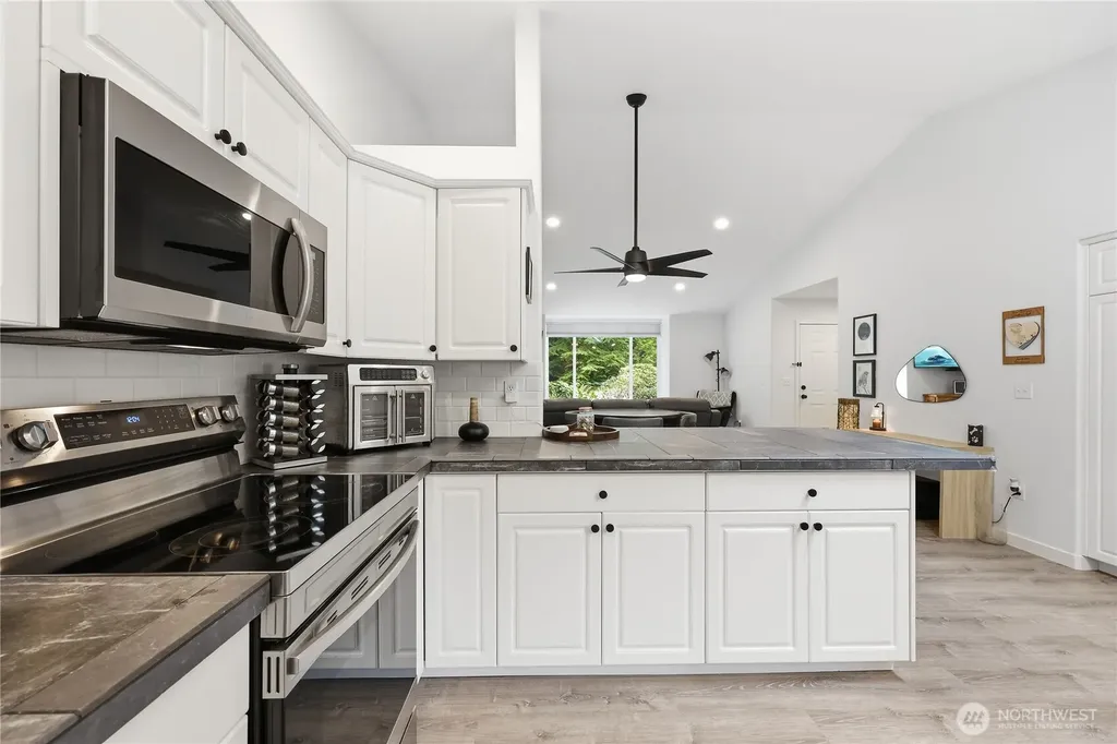 132 Goliah Lane Port Ludlow WA 98365