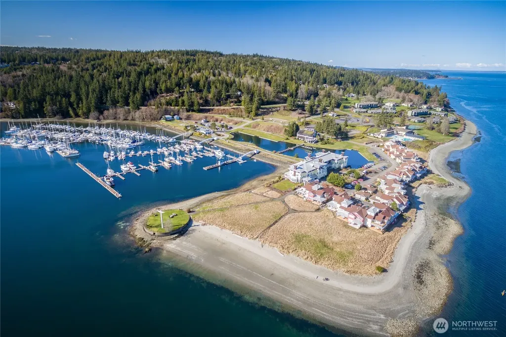 132 Goliah Lane Port Ludlow WA 98365