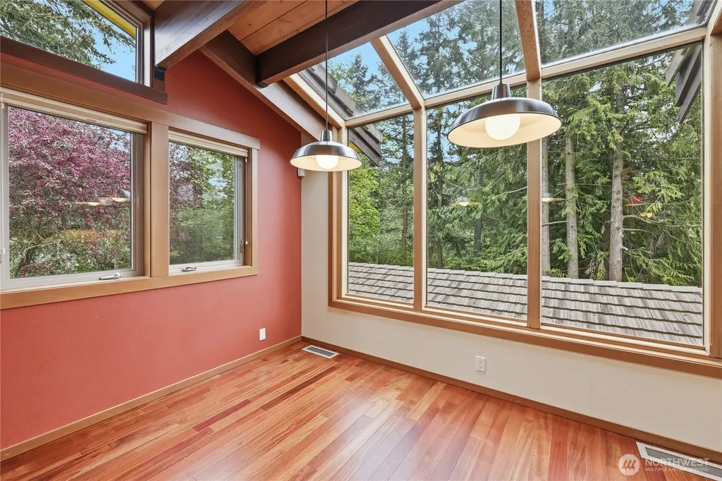1993 Doe Run Road Sequim WA 98382