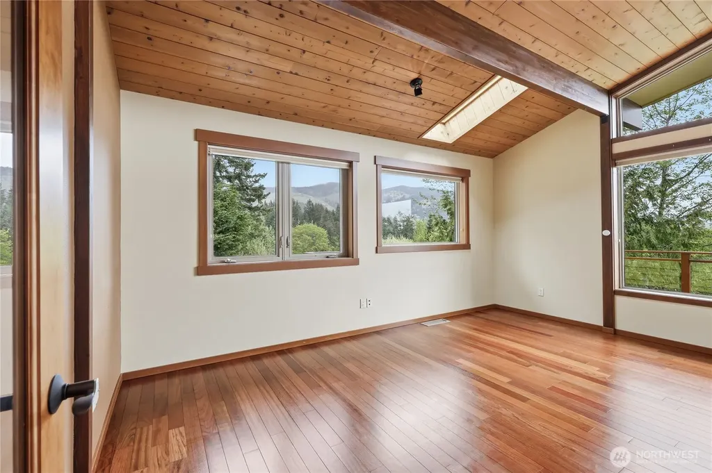 1993 Doe Run Road Sequim WA 98382