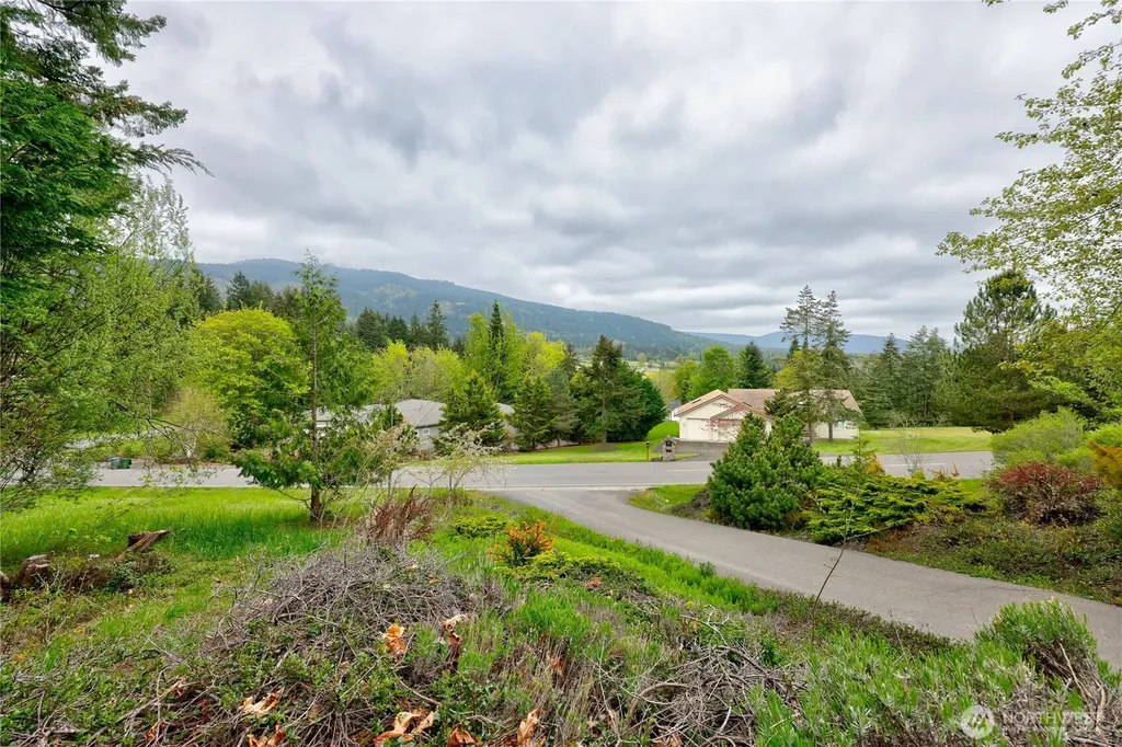 1993 Doe Run Road Sequim WA 98382