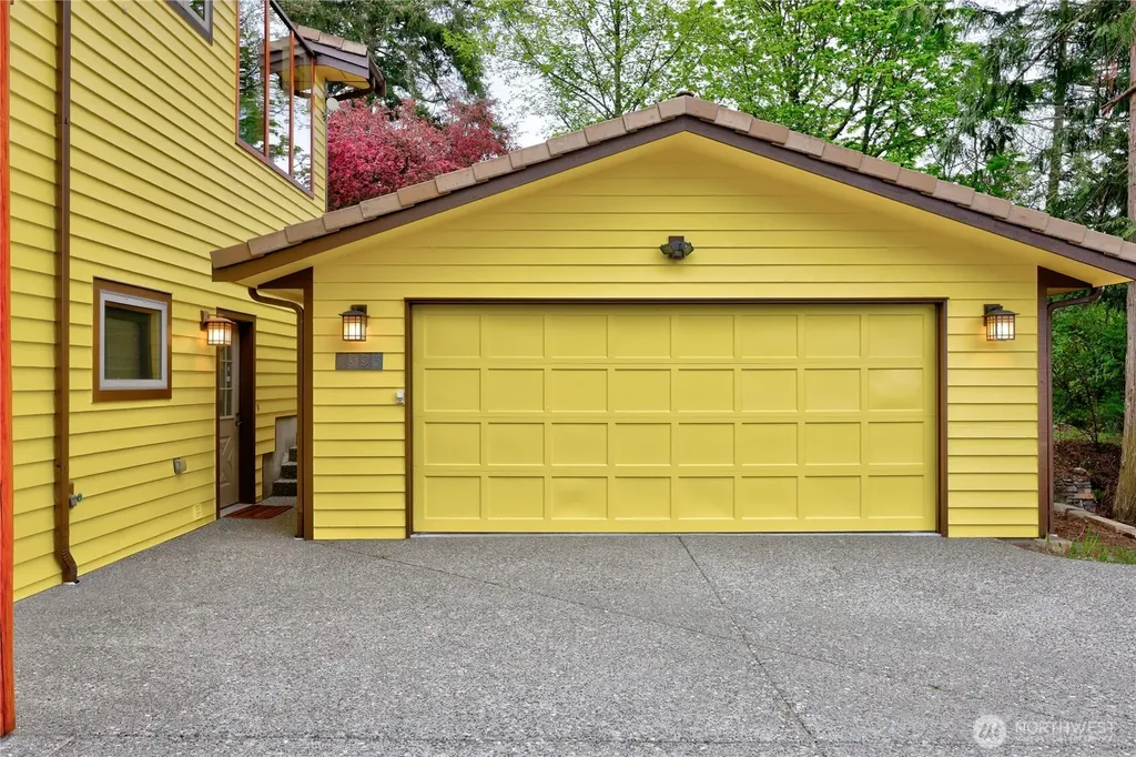 1993 Doe Run Road Sequim WA 98382