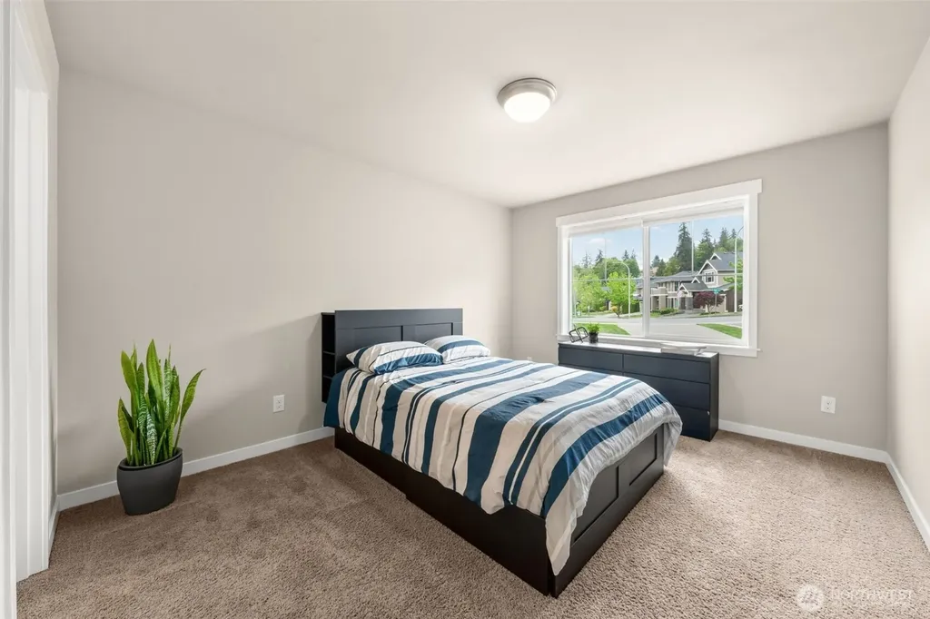 34576 56th Court S Auburn WA 98001
