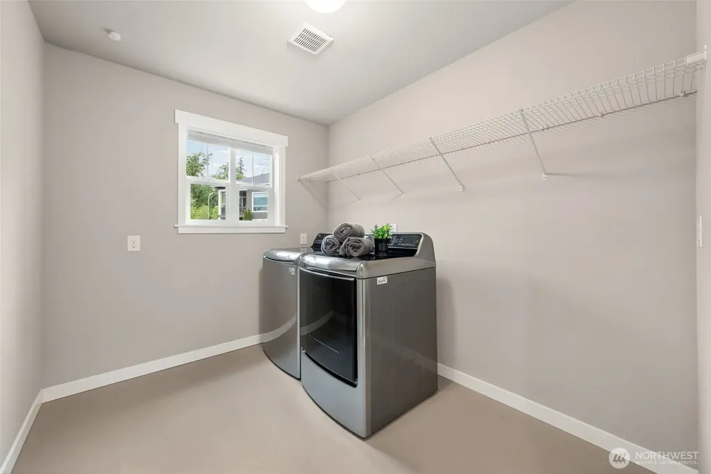 34576 56th Court S Auburn WA 98001